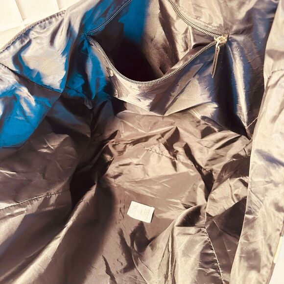 Victoria Secret Tote Bag - Picture 5 of 10